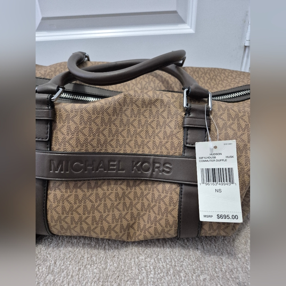 NWT Michael Kors Hudson Logo Weekender Bag - Picture 5 of 8